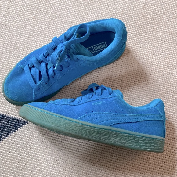 Puma Iced Fluro Suede Low Tops - Picture 2 of 7